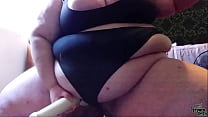 bbw gets a loud orgasm from using her vibrating toy